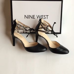 Nine West Black and Cream Heels